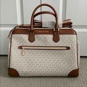 Michael Kors Travel Bag in Tan/Brown/Vanilla NWOT